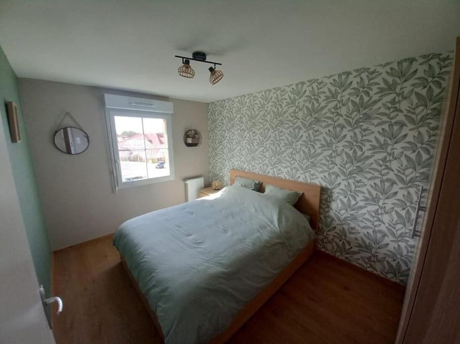 Neuf Bien Situe A Sainte Cecile Appartement *